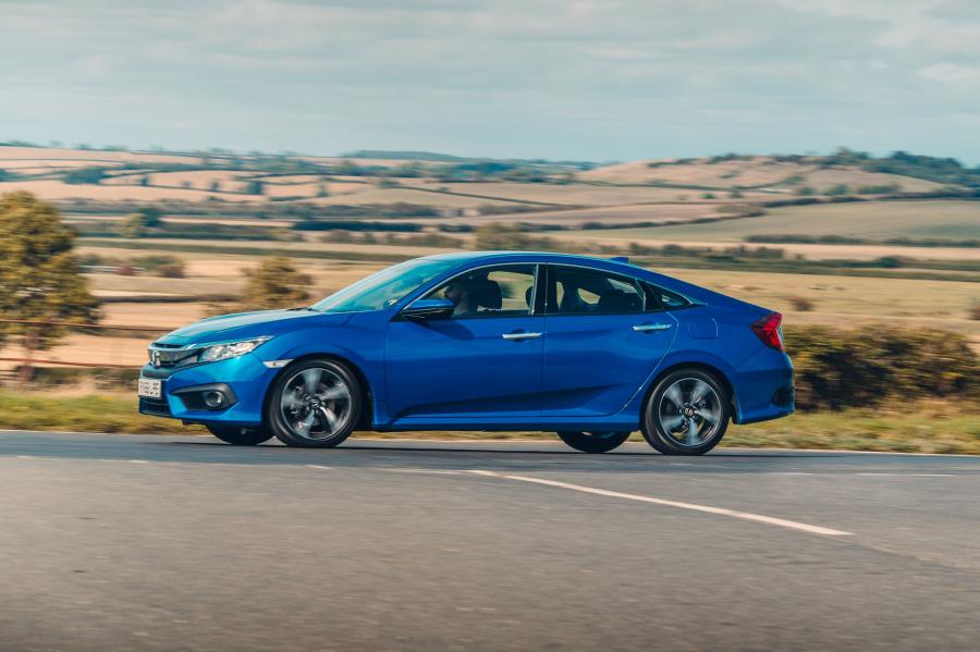  Honda Civic Sedan (FC) 2018 года  (UK) (фото 2 из 94)